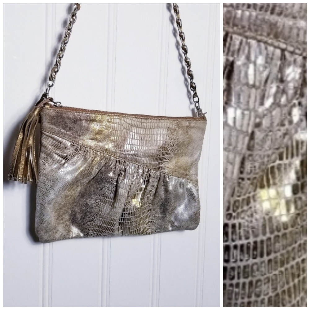 Chez Fine Leather Goods Gold Metallic Snake Chain Crossbody Purse Womens Evening